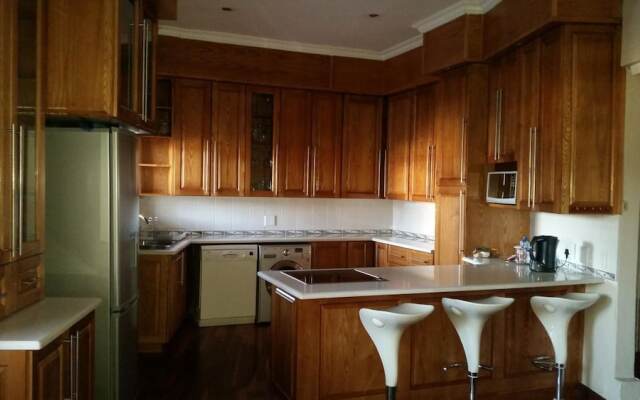 Eagle Rock Executive Guest House