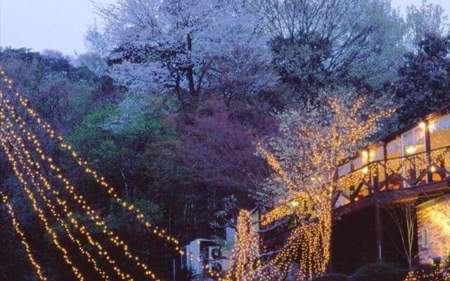 Rokugatsu-no-Mori Auberge