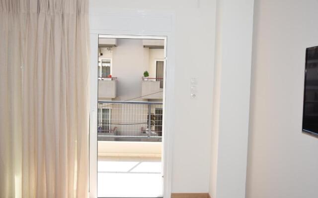 Comfy Central Apartment