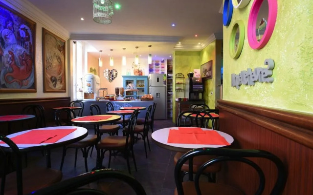 Adonis Sacré Cœur Hôtel Roma