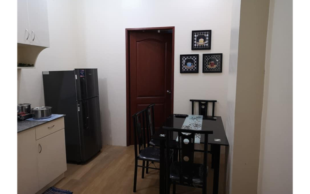 Regatta Residences by OYO Rooms