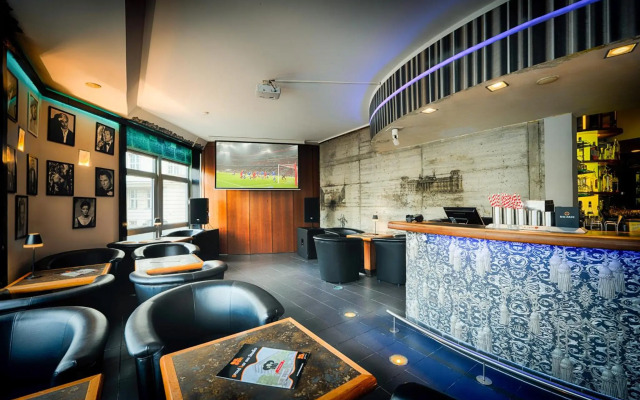 Enjoy Hotel am Studio