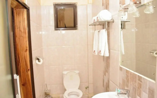 Breeze Hotel Nyahururu