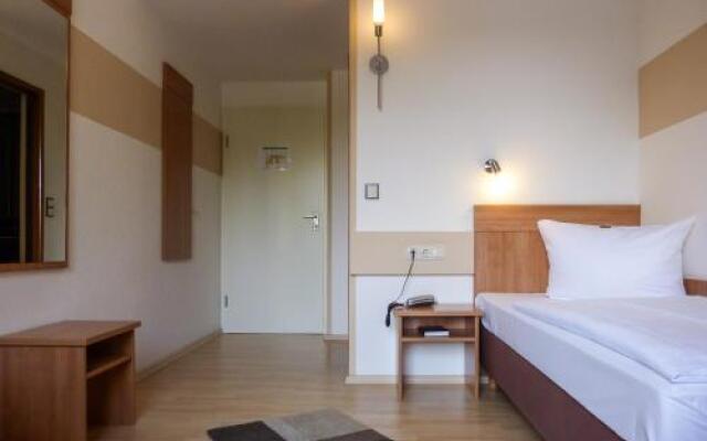 City Hotel