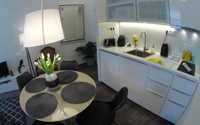 NILA Opera Apartment