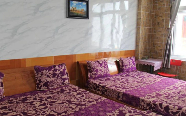 Yen Vy Hotel
