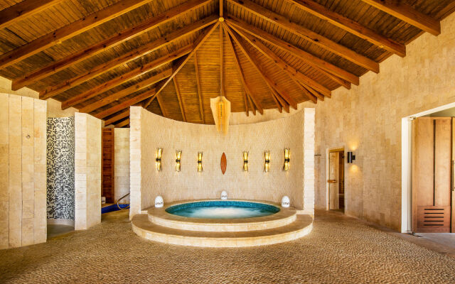 Hyatt Ziva Rose Hall - All Inclusive
