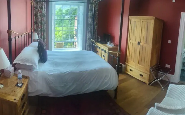 Glenridding Manor House