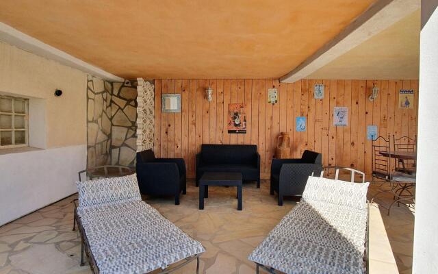 Majestic Villa in Homps With Private Pool