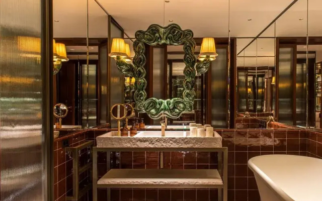 Brach Madrid - Evok Collection