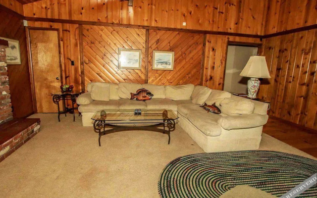 Lakefront Sanctuary #1306
