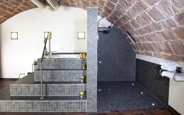 Schlosshotel Bergzaberner Hof