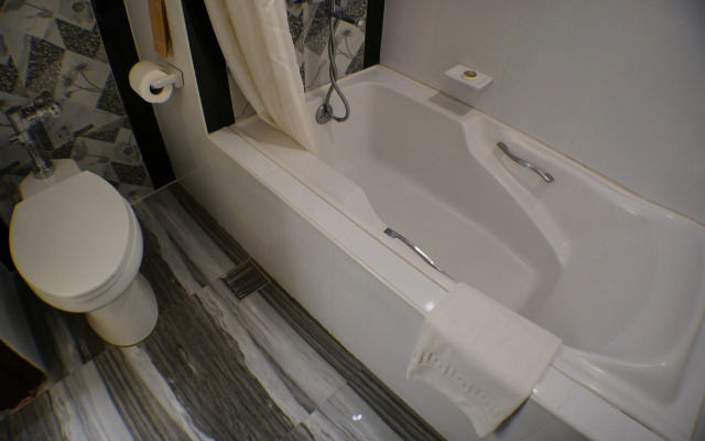 Bayview Park Hotel Manila