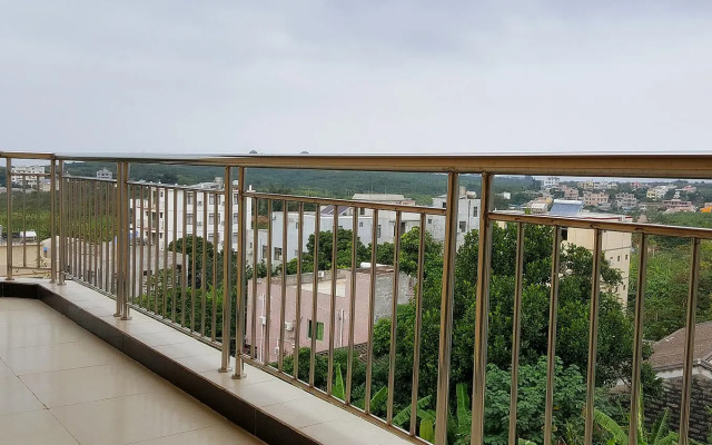 Beihai Weizhou Island Wanjiadenghuo Inn