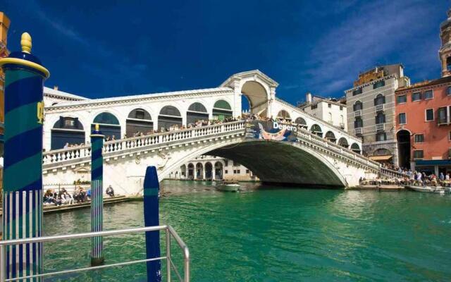 CA'Rialto