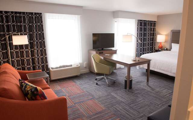 Hampton Inn & Suites Bay City