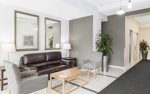 Oaks Brisbane on Margaret Suites