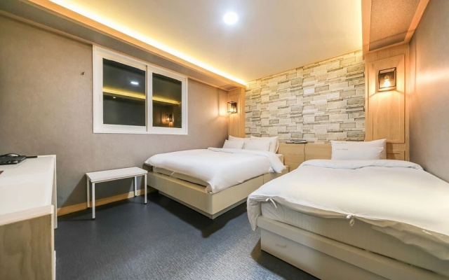 Gumi Wonpyeong Hotel JESS
