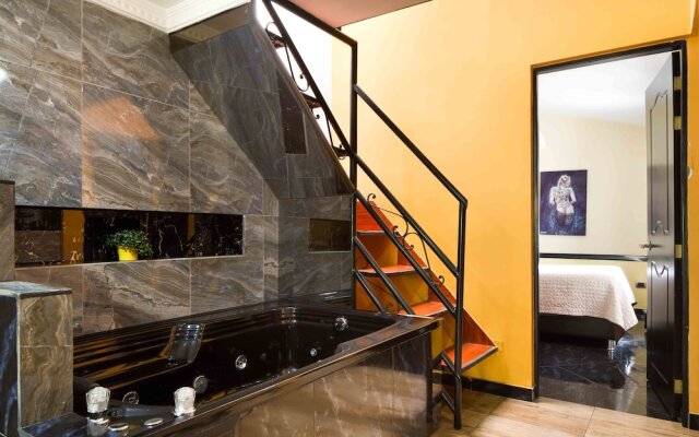The Lofts 11