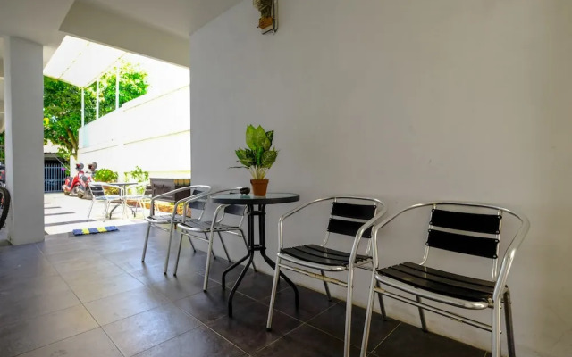 OYO 2499 Penginapan Ratu Emas