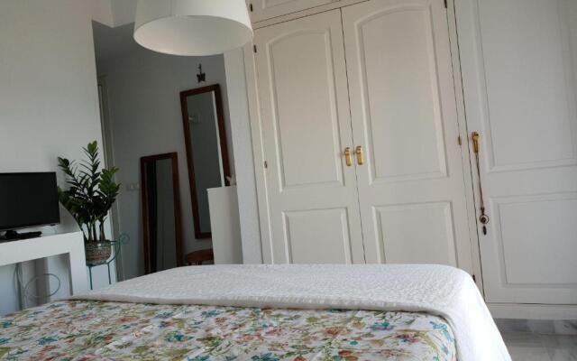 One Bedroom Penthouse Facing the sea