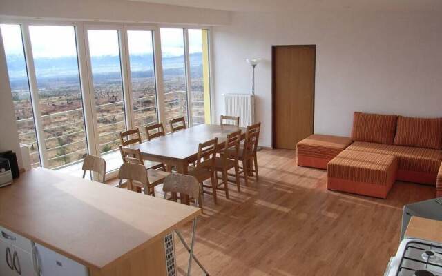 Modern, Spacious, Well Equipped Apartment in High Tatras Mountains 1