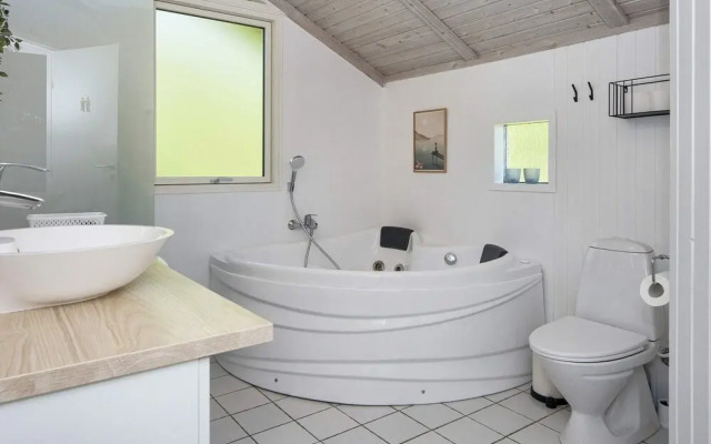 8 Person Holiday Home in Juelsminde-by Traum
