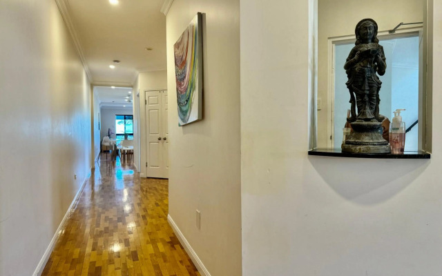 Townsville Lighthouse - 3/103 Strand