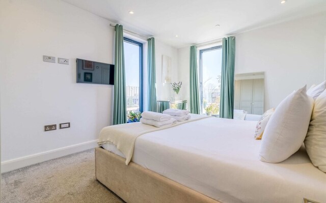 Penthouse With Views Of Alexandra Palace