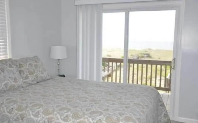 Dune Deck South -  4 Bedroom Home by RedAwning