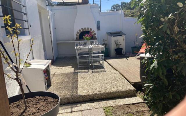 Studio avec grande terrasse et jardin privatif au Pyla