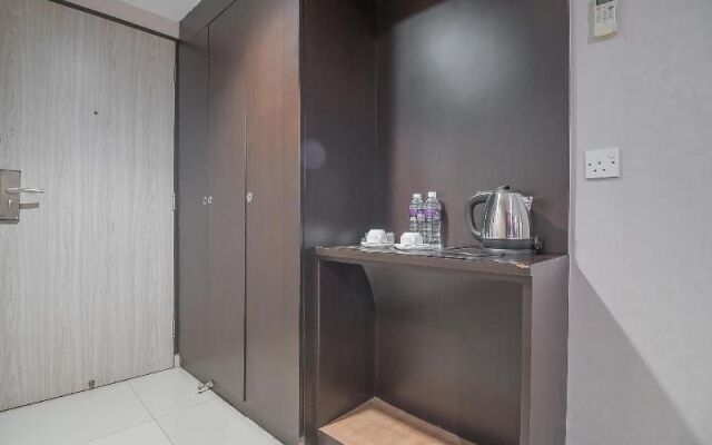 RedDoorz Plus near Harbour Bay Mall Batam