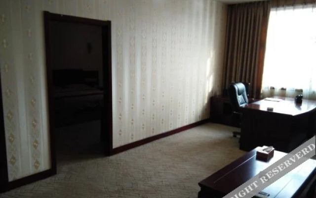 Wanrong Hotel