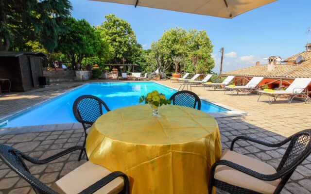 Villa Mina