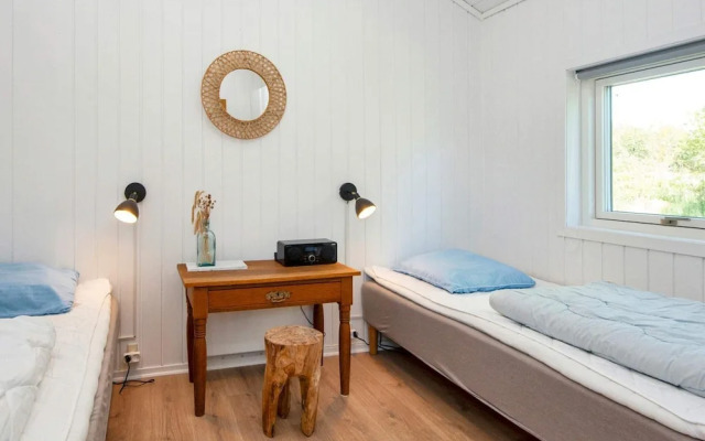 6 Person Holiday Home in Ebeltoft
