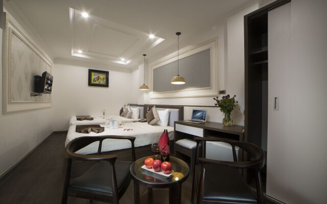 Galliot Central Hotel