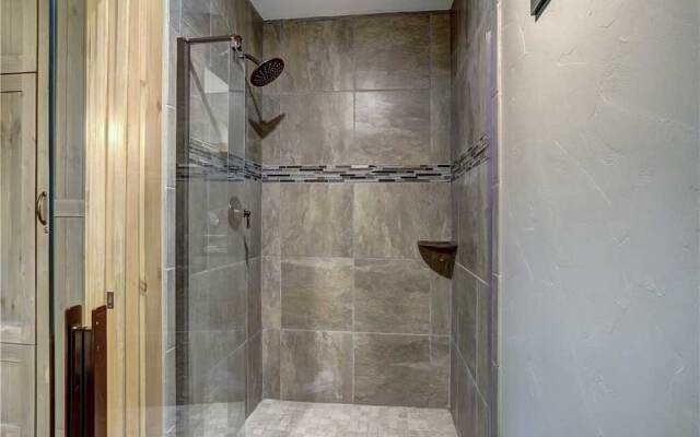 Mountain Thunder Lodge 1201 2 Bedroom Condo