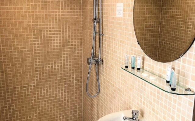 RoomsAtTheOlive