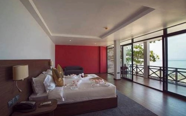 Silver Beach Hotel