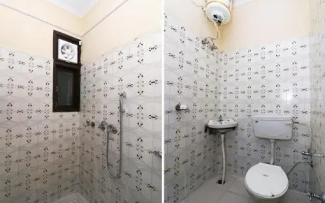 Maharaja Gold Guest House By OYO Rooms
