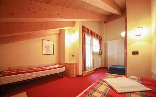 Nice apartment in Livigno with WiFi and 2 Bedrooms
