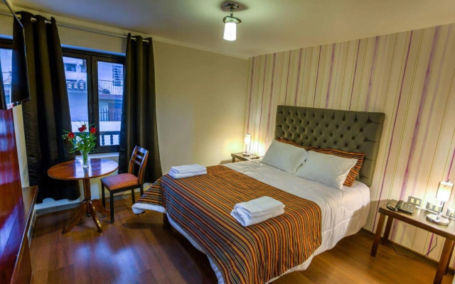 Ureta Hotel