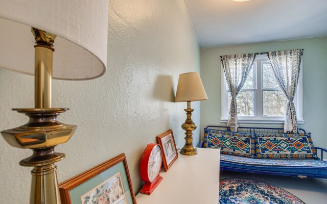 Pet-friendly Pittsburgh Home: 3 Mi to Downtown!