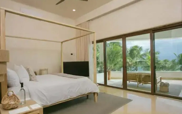 8 Bedroom Luxury Villa With Private Chef Included
