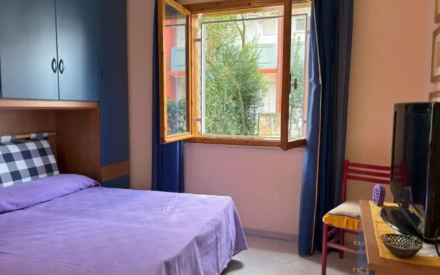 Spacious Flat With Private Garden
