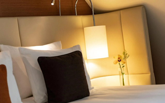 Renaissance Lucerne Hotel