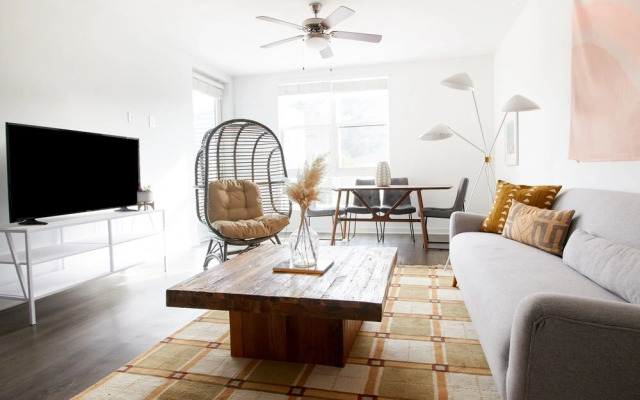 Stunning Mission Valley Suites by Sonder