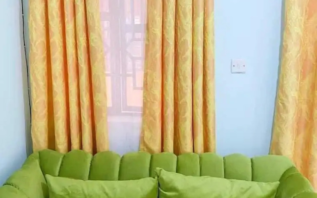 Lux Suites Pipeline Apartments Milimani