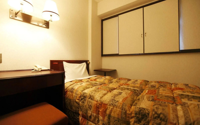 Tokyo Inn