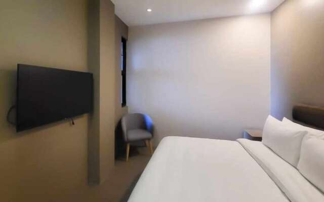 uphill hotel-baguio